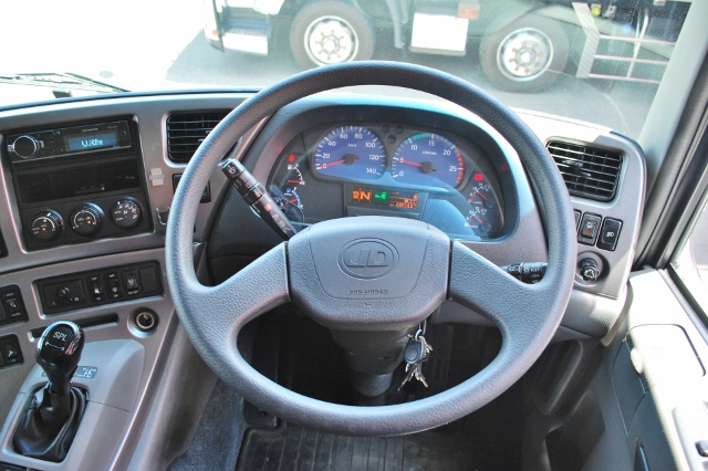 【407】クオン　低床　アルミウイング　ハイルーフ　リアエアサス