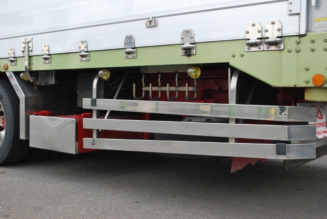 【437】三菱ふそう　スーパーグレート　低床　アルミウイング　ハイルーフ　リアエアサス