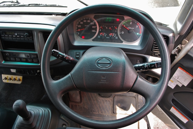 【435】日野レンジャー　冷凍バン　格納ゲート　リヤエアサス