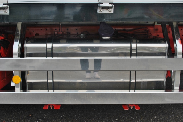 【424】いすゞギガ　低床　冷凍ウイング　リアエアサス