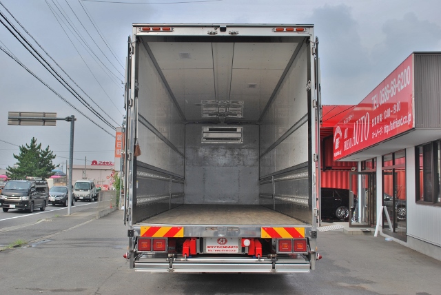 【424】いすゞギガ　低床　冷凍ウイング　リアエアサス