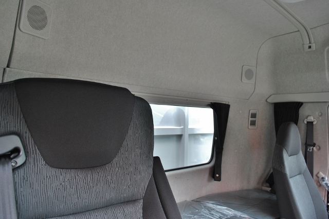 ★【564】登録済未使用車　三菱ふそうスーパーグレート　低床アルミウイング