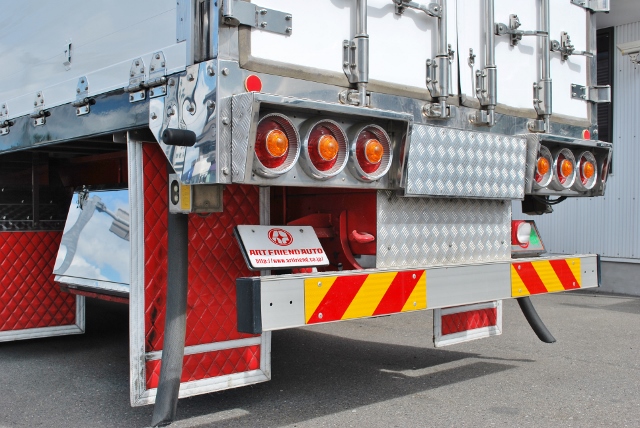 【460】三菱ふそうファイター　冷凍ウイング　造りボデー　カスタム