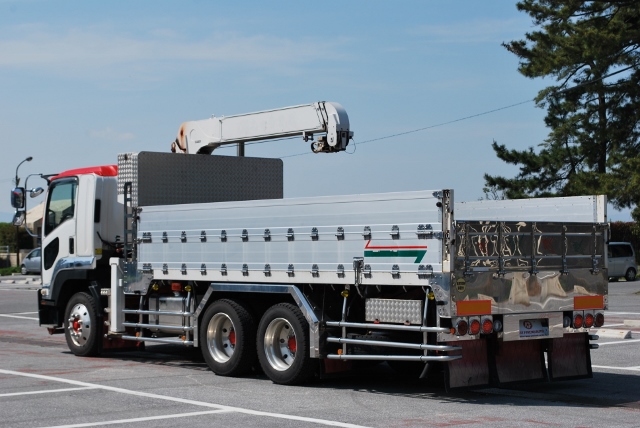 H19　いすゞ　07フォワード　増トン10輪　ユニック