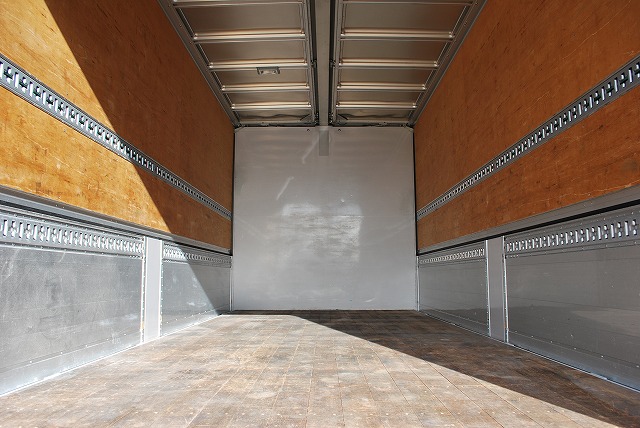 【498】日野　レンジャー　ワイド　アルミウイング　ハイルーフ