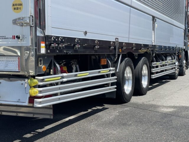 日野プロフィア　アルミウィング　融雪仕様　門工ステンレス