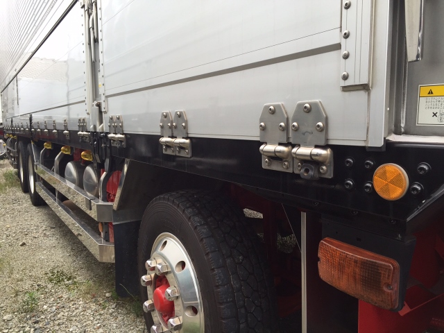 H20 ギガ　４軸アルミウィング　後輪エアサス