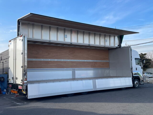 【1297】R3　ギガ　ハイルーフ　ウィング　リア門口ステンレス　7速　アルミホイール