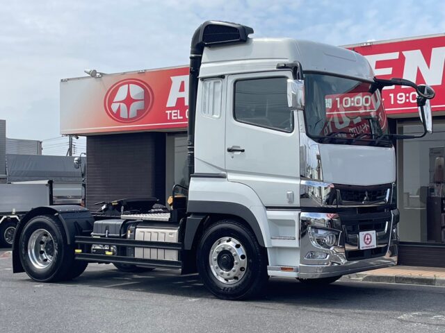 17スーパーグレート　トレーラーヘッド　スライドカプラー　未使用　E尺　460馬力　プレミアムライン