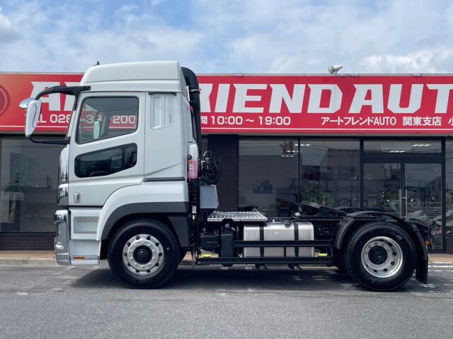 17スーパーグレート　トレーラーヘッド　スライドカプラー　未使用　E尺　460馬力　プレミアムライン