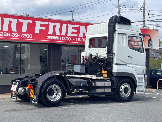 17スーパーグレート　トレーラーヘッド　スライドカプラー　未使用　E尺　460馬力　プレミアムライン