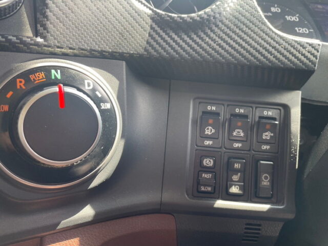 日野　プロフィア　ハイルーフ　ウィング　アルミホイール　ステンレスサイドバンパー　リア門口ステンレス　　