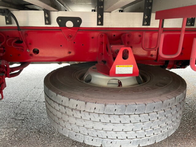 日野　17レンジャー　冷凍バン　格納パワーゲート　240馬力　キーストン　６MT