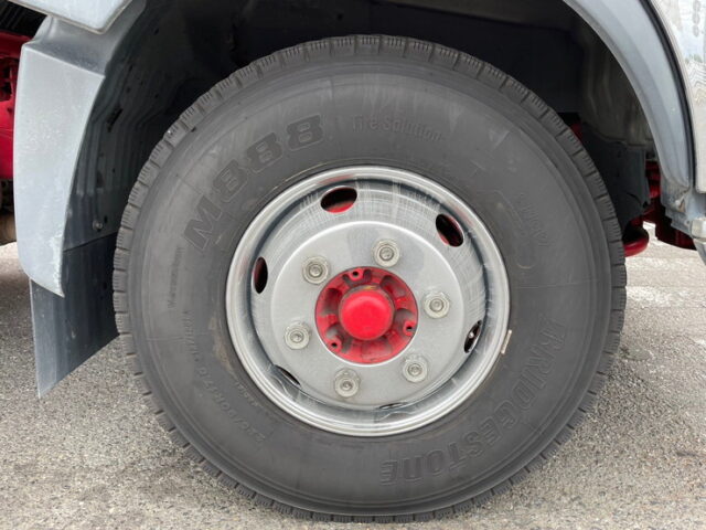 日野　17レンジャー　冷凍バン　格納パワーゲート　240馬力　キーストン　６MT