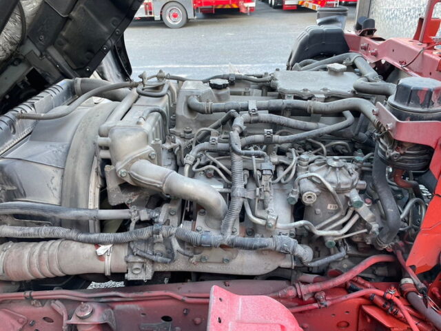 日野　レンジャープロ　ハイルーフ　240馬力　アルミウィング　　寝台メッキ　ステンレス多数　