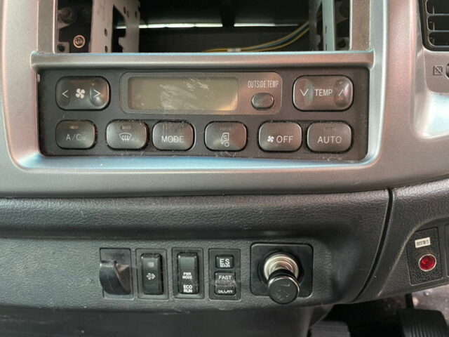 日野　レンジャープロ　ハイルーフ　240馬力　アルミウィング　　寝台メッキ　ステンレス多数　