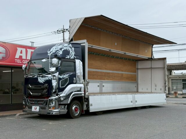 いすゞ：ギガ：ハイルーフ：低床アルミウィング：メッキホイール：架装多数