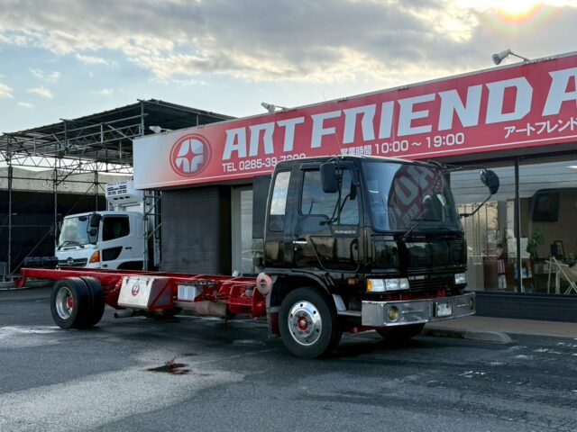 ライジングレンジャー：シャーシ：6700標準：ハイグレード：235馬力：電動キャブチルト