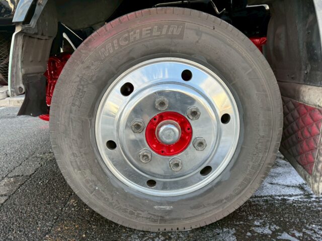 ライジングレンジャー：シャーシ：6700標準：ハイグレード：235馬力：電動キャブチルト