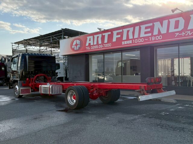 ライジングレンジャー：シャーシ：6700標準：ハイグレード：235馬力：電動キャブチルト