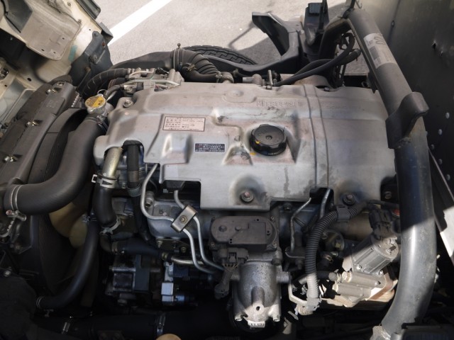 H18　三菱　キャンター　アルミバン　垂直ゲート