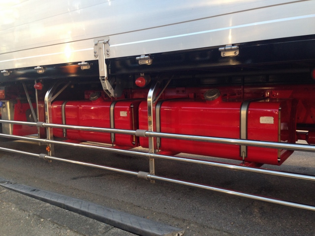 H23 三菱ふそう　スーパーグレート　中低床アルミウイング