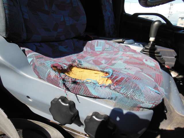 日野自動車　レンジャープロ　造り平ボデー