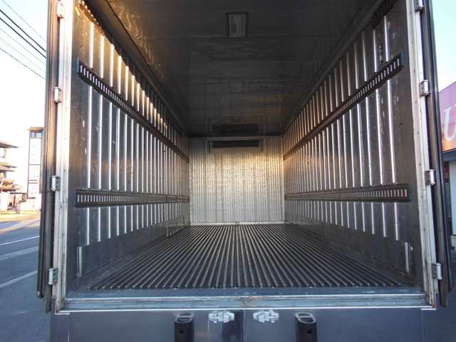 　Ｈ１９　三菱ふそう　ベストワンファイター　冷蔵冷凍車　