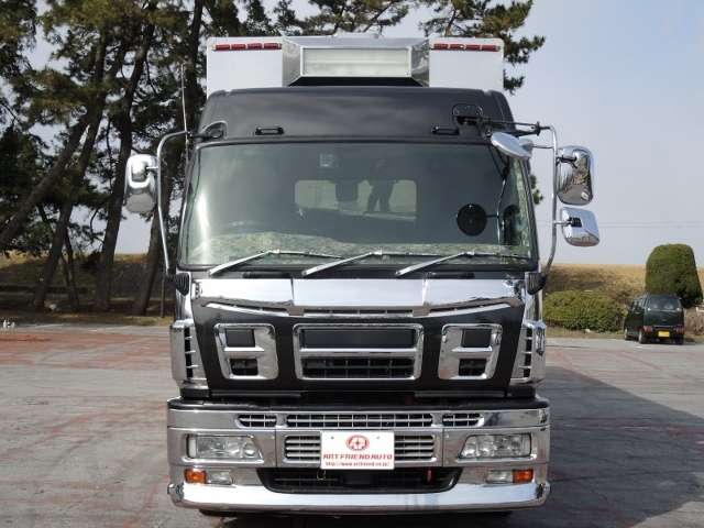 いすゞ　ギガ　アルミウィング　 （ブラック）