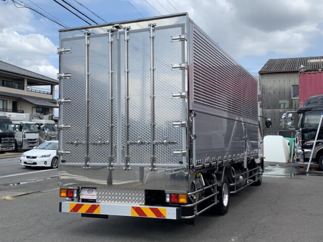 【930】R3　ファイター　冷凍ウィング　造りボディ　未使用車　240馬力　90アオリ