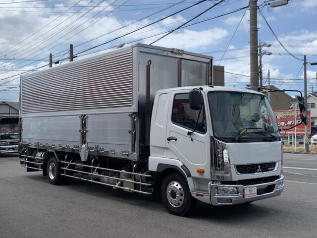 【930】R3　ファイター　冷凍ウィング　造りボディ　未使用車　240馬力　90アオリ