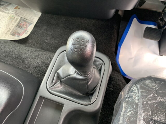 【930】R3　ファイター　冷凍ウィング　造りボディ　未使用車　240馬力　90アオリ